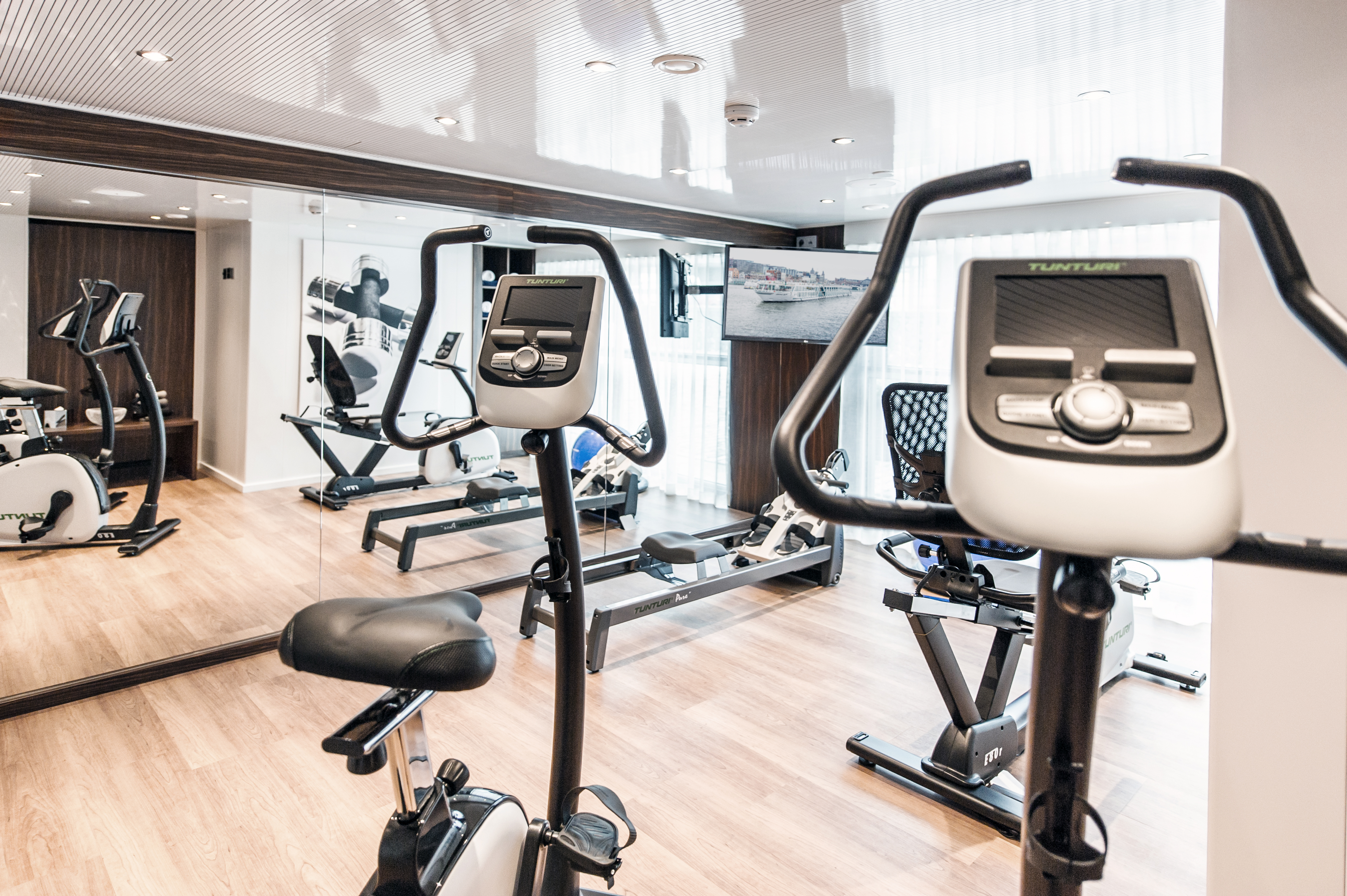 Amadeus River Cruises - Amadeus Queen - Fitness.jpg